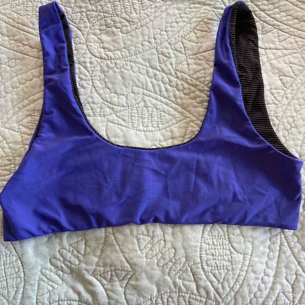 Acacia top
